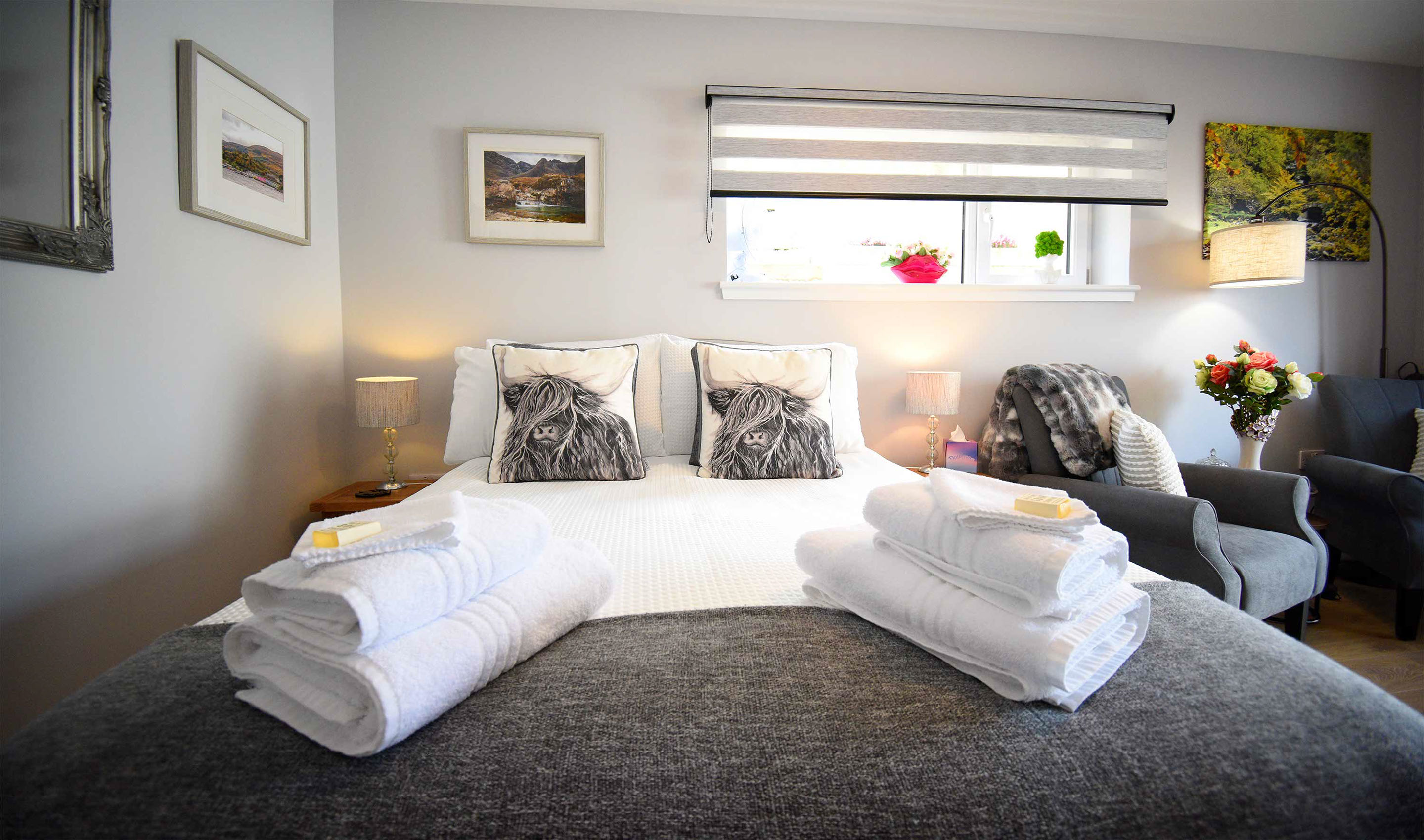 Portree Self Catering Accommodation 13 Matheson Place Double Bed bathroom TV with Freeview